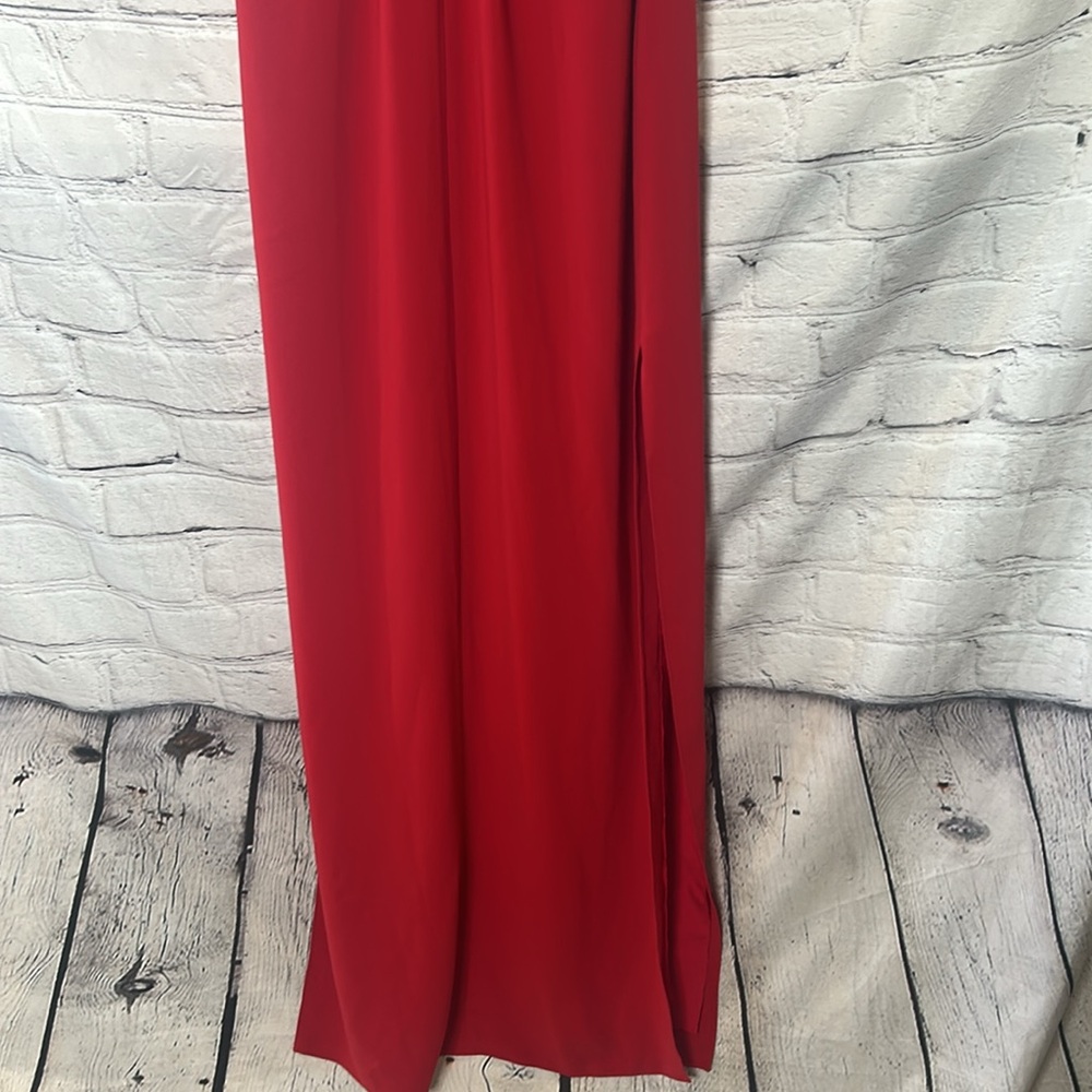 Halston Heritage Red Cold Shoulder Long Gown Size 8 Excellent Condition - Picture 9 of 12